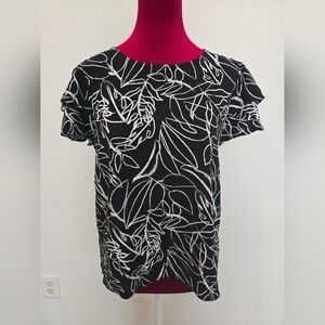 Sugarlips Black and White Women's Top Size Medium